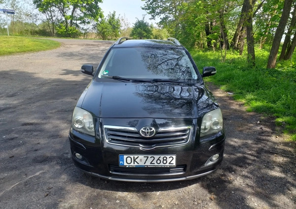 Toyota Avensis cena 15900 przebieg: 267000, rok produkcji 2009 z Turek małe 781